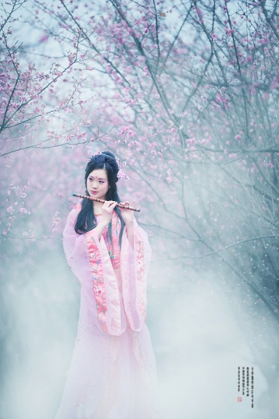   Ͻ 161416u77ry1fr9q3yeq7t