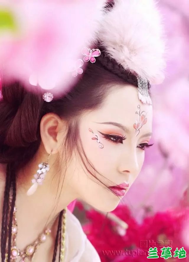 ˷ ˷ Ͻ 004912rpfzulyd76gduy8w