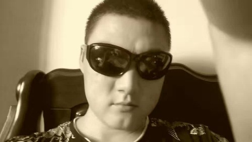   Ͻ 195045wwzmm289tlkarukk