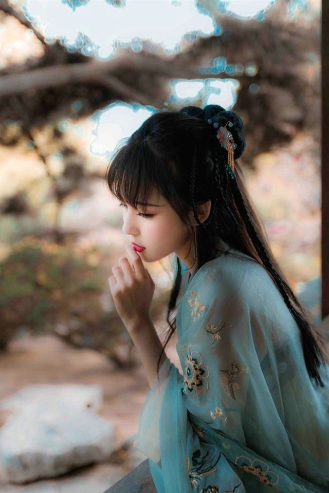   Ͻ 151719jqvf7edddubfzfff