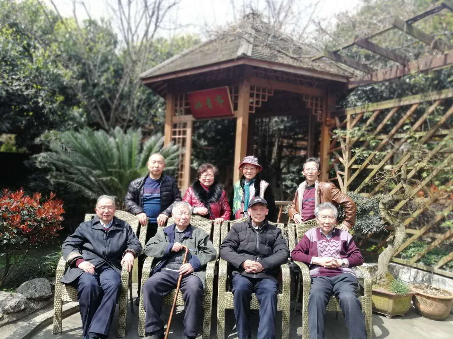 ѧ ѧ, ɢ 090541rw9xze6ku6hxuzwx