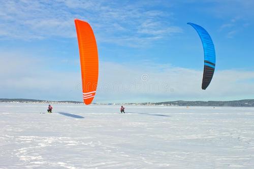 ֮ ,,,֮ ִʫ 095650cvlnndnoagv030h0