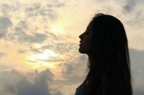 Ӱ  ִʫ 163516erc25101c59e54cc