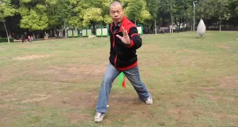 赶  Ͻ 213025uasvgpy7bazgnagb