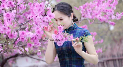 打开心窗,风清日朗