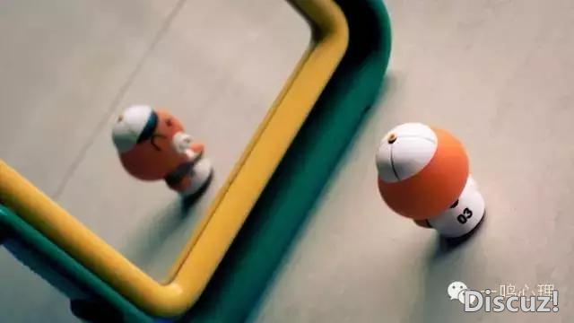 人总是看别人,不好好看自己